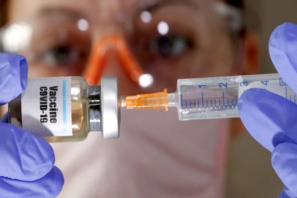 Paranhos determina elaboração de PMI para cotação da vacina contra a Covid-19