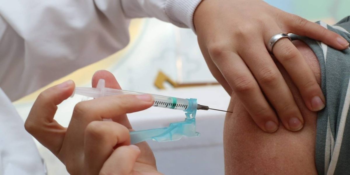 Com apoio do Comboio da Saúde, Cascavel vai imunizar jovens e adultos contra o sarampo