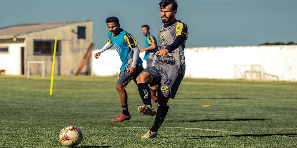 FC Cascavel enfrenta Grêmio Novorizontino, na partida de volta da fase mata-mata da Série D