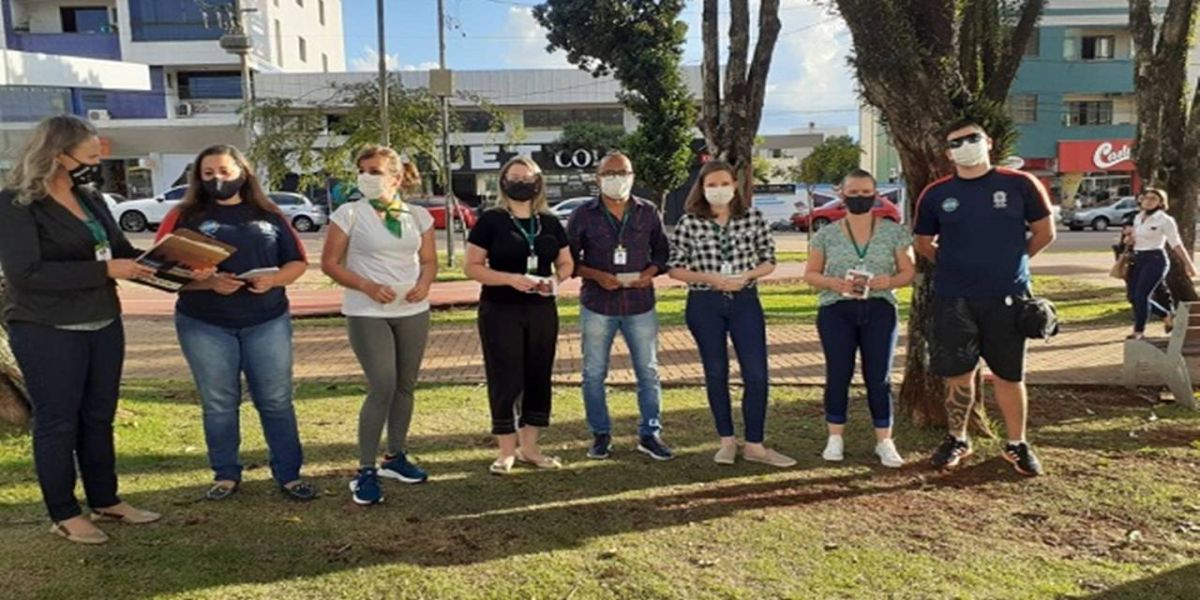 Campanha de sensibilização orienta comunidade a não dar esmolas e encaminhar casos ao Município