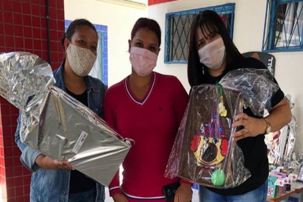 Projeto “Papai Noel Existe” realiza o sonho de 700 crianças