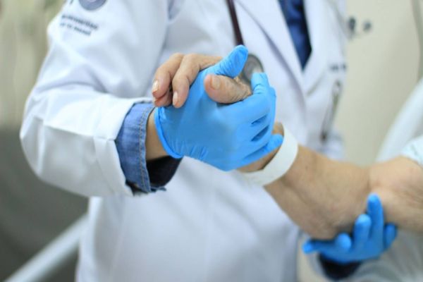 Huop é referenciado pela Anvisa por alta adesão às práticas de segurança do paciente