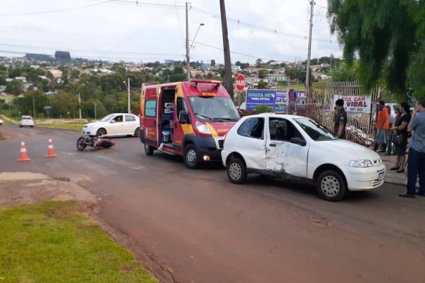 Imagem referente a notícia: Motociclista fica ferido após colisão de trânsito na Rua Noel Rosa
