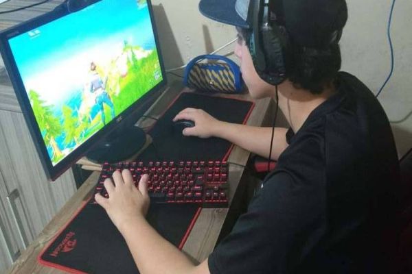 Competições de jogos eletrônicos reúnem 3,3 mil competidores em 2020