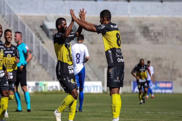 Federação Paranaense de Futebol divulga tabela de jogos do Estadual 2021