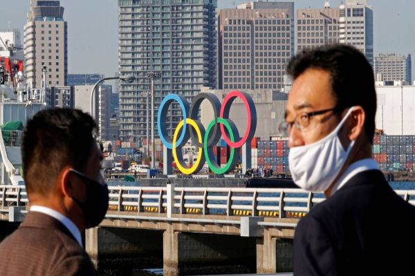 Governo japonês considera declarar estado de emergência em Tóquio