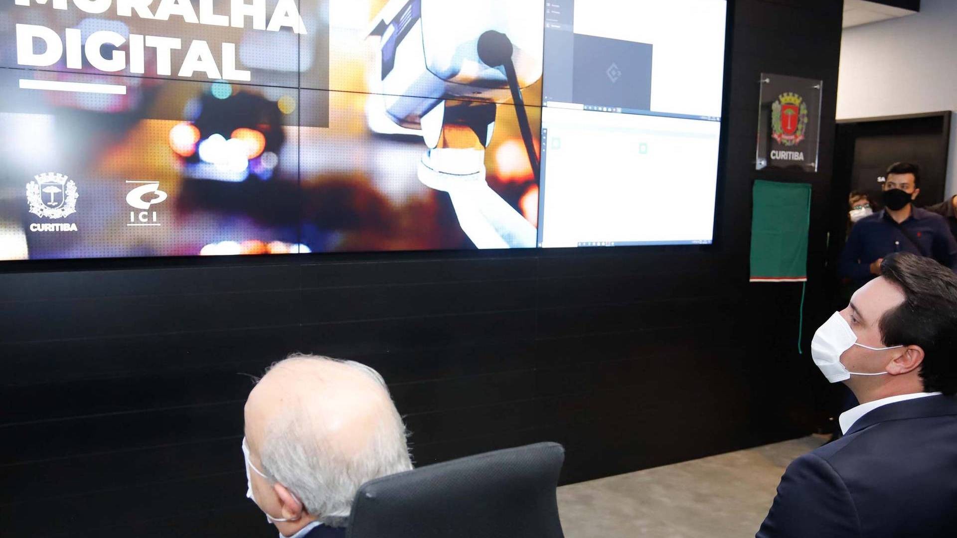 Novo centro de controle em Curitiba contribui com monitoramento do Estado