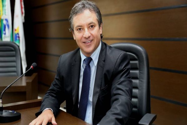 Cabral: “vou trabalhar para que todas as pessoas tenham uma vida digna e justa”