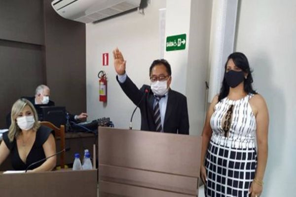 Dr. Culestino é empossado prefeito de Cafelândia