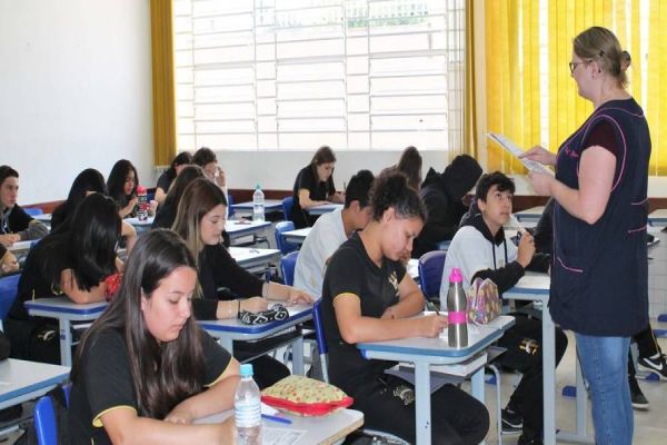 Matrículas da rede estadual foram reabertas nesta sexta-feira (08)