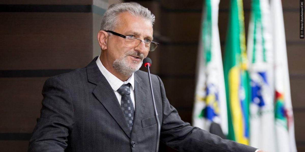 Professor Santello vai defender a ideia de um colégio técnico agrícola em Cascavel