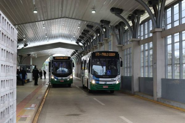 Enem: Ônibus extra será disponibilizado nos dias de provas, saindo do Terminal Oeste