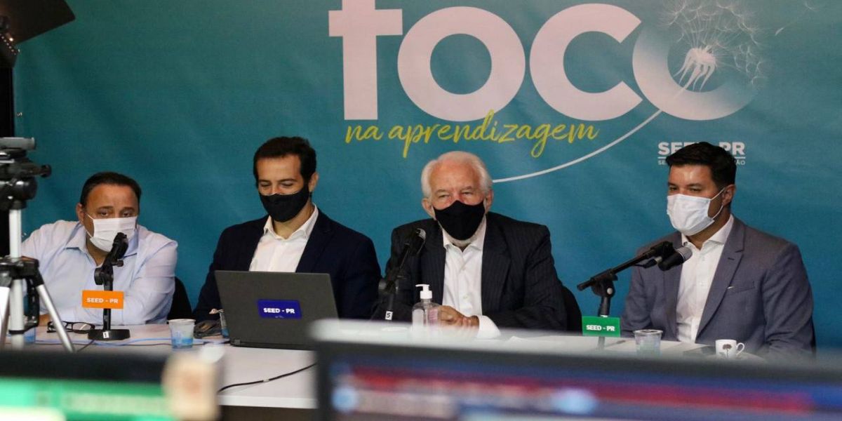 Encontro de diretores debate ensino na rede estadual