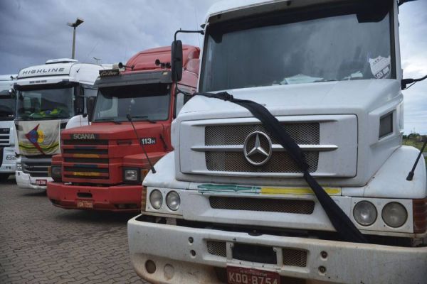 Tarifa de importação de pneus para transporte de cargas é zerada