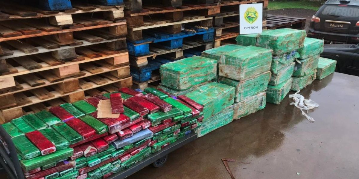 Mais de 800 quilos de maconha que vinham a Cascavel são apreendidos pelo BPFron em Maripá