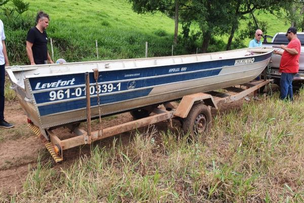 Policia Civil recupera barcos de alumínio em Boa Vista da Aparecida