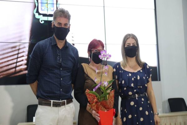 Imagem referente a notícia: Mensagem de esperança e coragem marca a posse dos novos diretores em Cascavel