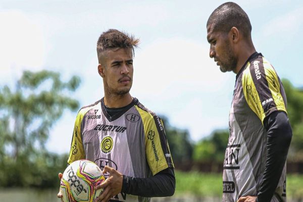 FC Cascavel inicia pré-temporada, com jogo-treino contra o Maringá marcado para esta sexta-feira (5)