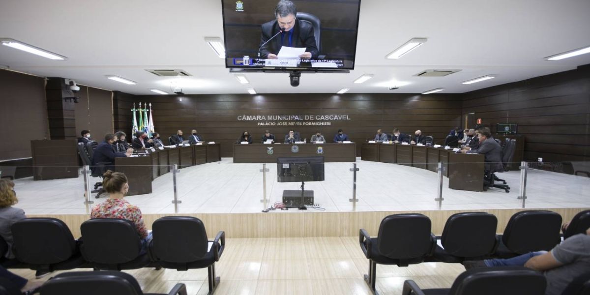 Câmara fecha composição de comissões permanentes para os próximos dois anos