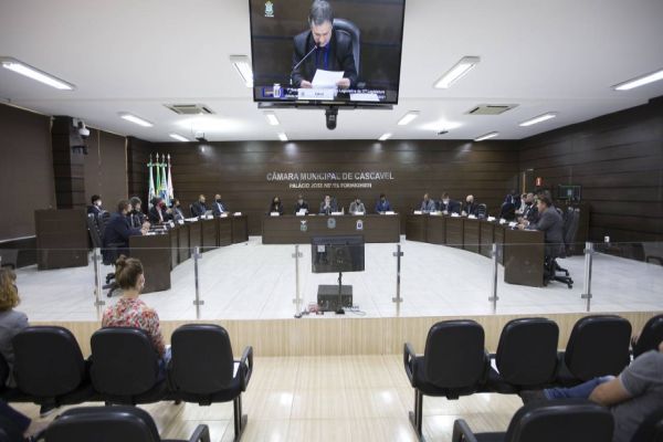 Câmara fecha composição de comissões permanentes para os próximos dois anos