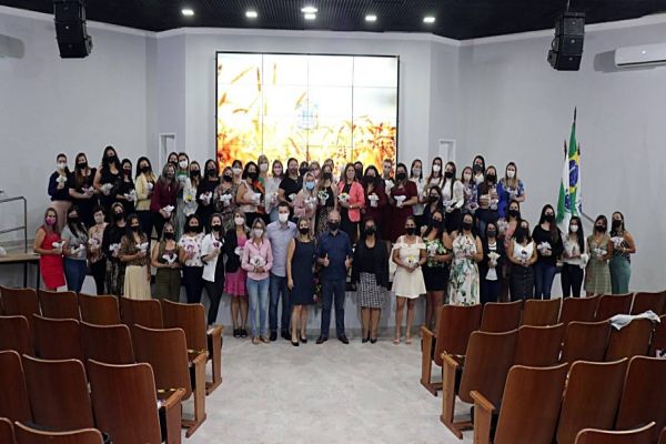 Novos diretores de Cmeis tomam posse e planejam volta às aulas