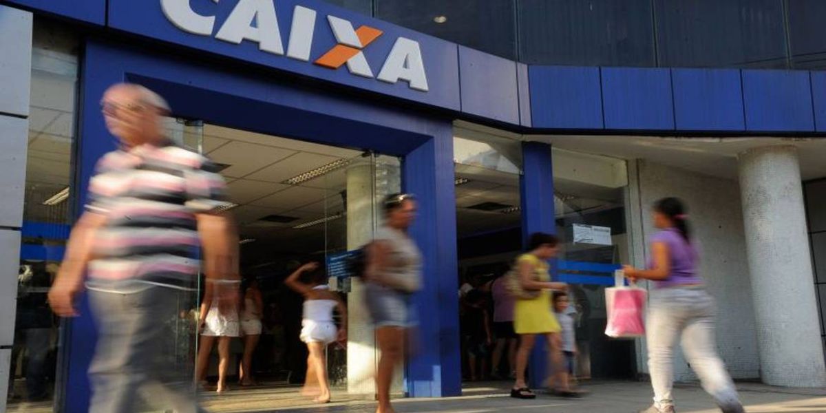 Mais de 22 mil pessoas recebem hoje parcelas do auxílio emergencial