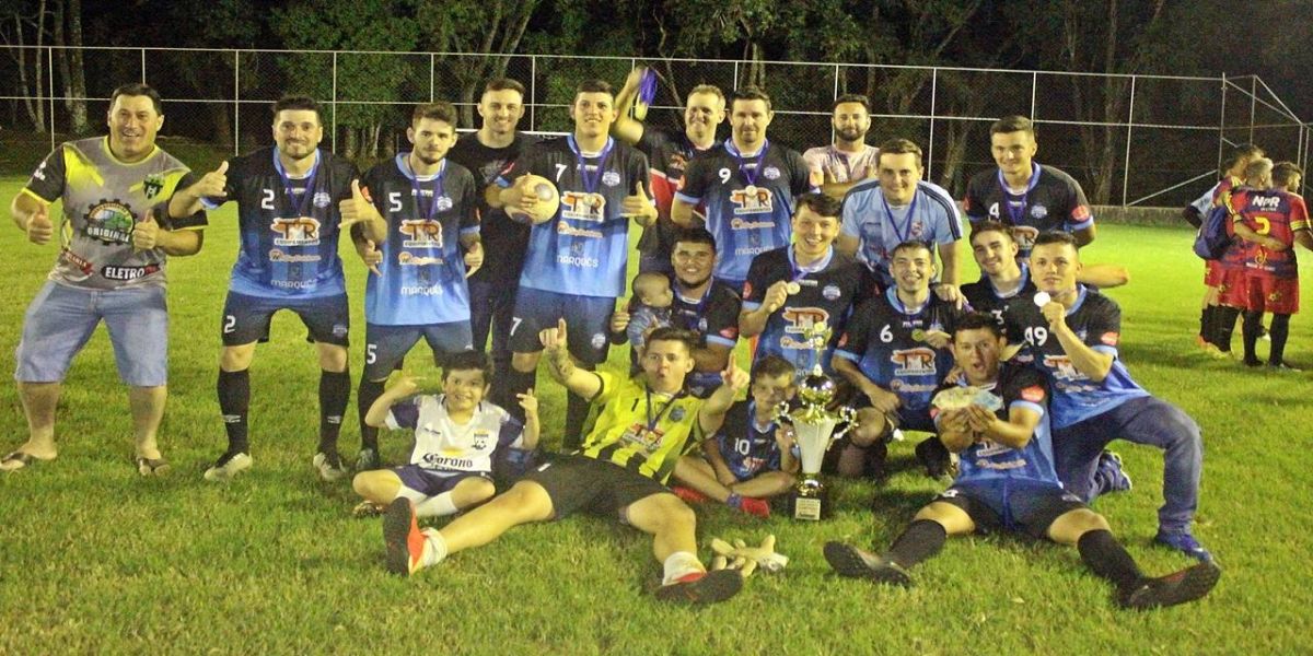 São Pedro vence Os pias do Chip nos pênaltis e leva o título da 2ª Copa NPR/Lado Oposto de Futebol