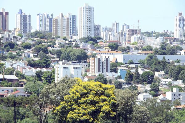Toque de recolher passa a valer entre 0h e 5h no Paraná; medida foi prorrogada até 28 de fevereiro