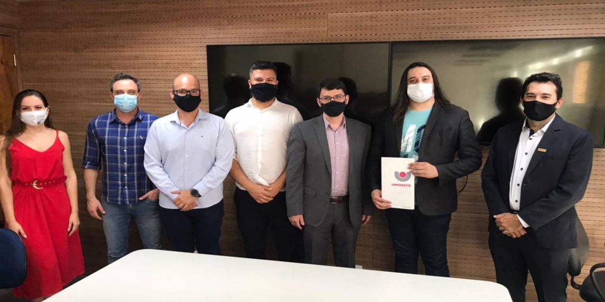 Huop propõe realização de novos exames e aumento de custeio à SESA