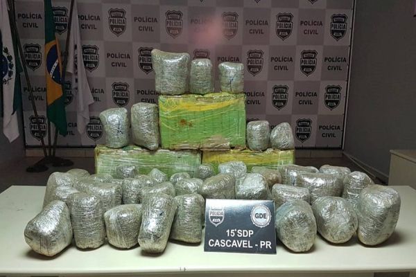 Após perseguição, GDE Cascavel apreende grande quantidade de maconha