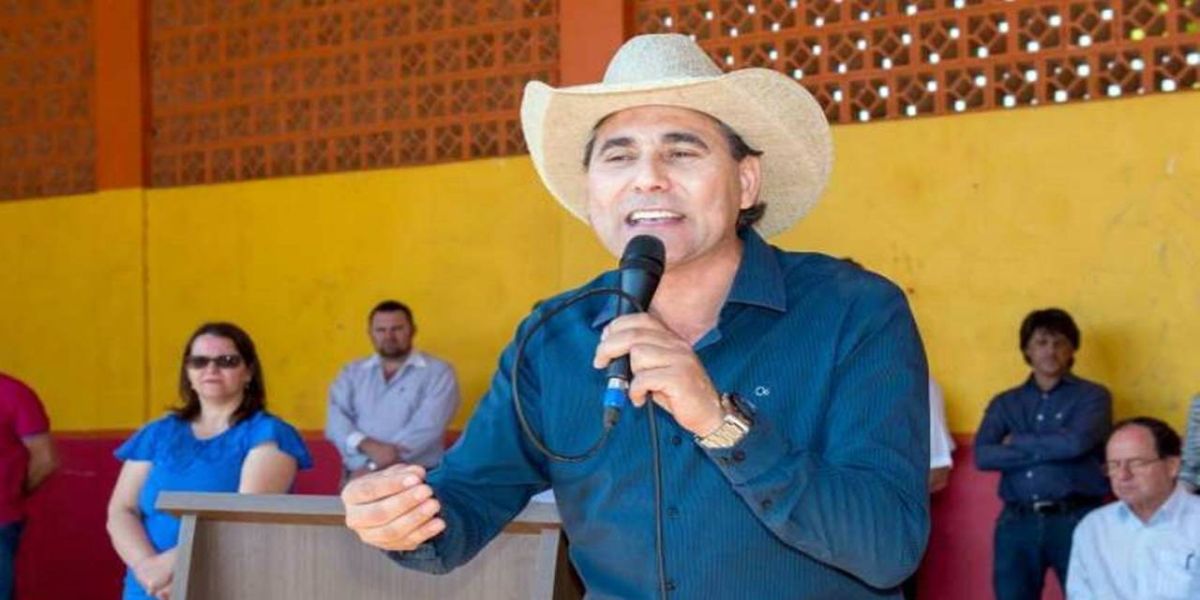 Em nota, Leonir dos Santos diz que "não compactua com atos que prejudiquem a administração pública"