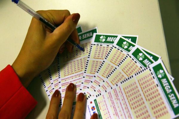 Ninguém acerta concurso 2.345 da Mega-Sena e prêmio acumula em R$ 34 milhões