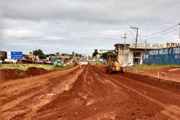 Obras na BR-277 avançam e estão em fase de terraplenagem