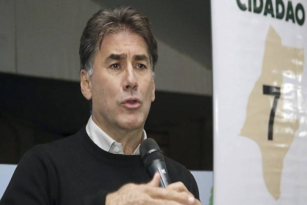 Paranhos reúne forças de fiscalização do Município e planeja novas medidas contra a Covid-19