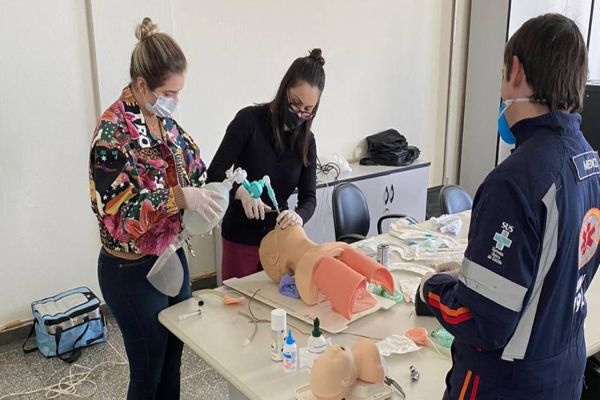 Atualização Covid-19: Consamu realiza capacitação para médicos em manejo de vias aéreas