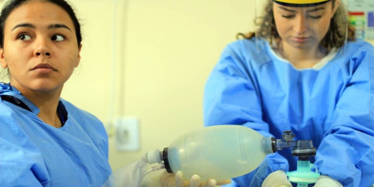 Novos residentes integram equipes do Hospital Universitário do Oeste