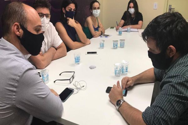 Hospital Universitário convoca gabinete de crise para discutir atual situação da pandemia