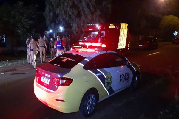 Imagem referente a notícia: Homem fica em estado grave após ser baleado no Bairro 14 de Novembro