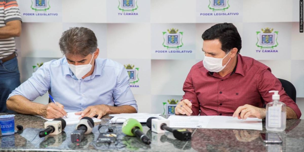 Paranhos apresenta na Câmara projeto com autorização para compra de vacinas