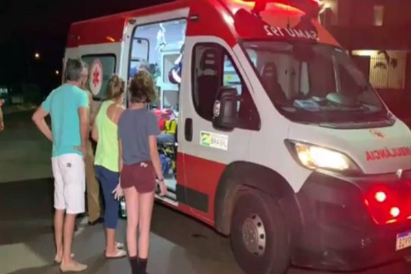 Idoso fica em estado grave após se atropelado por motociclista no Bairro Coqueiral