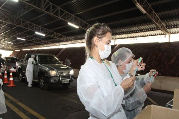 Cascavel supera índice nacional em vacinação contra a Covid-19