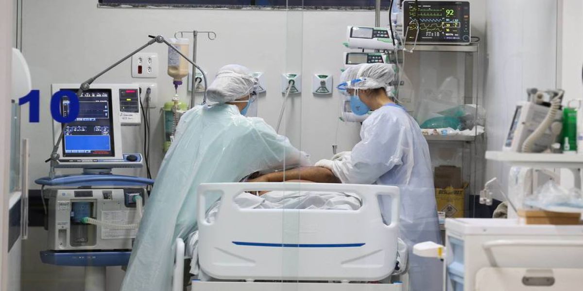 ​Paraná chega a 4 mil leitos de atendimento exclusivo à Covid-19