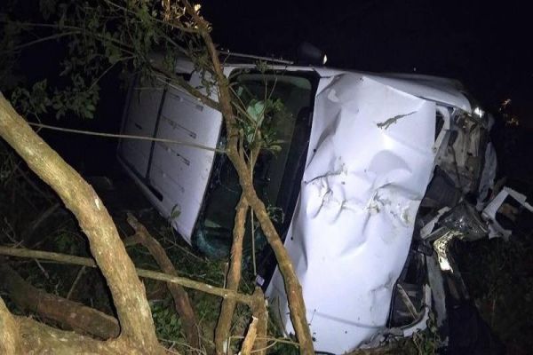 Homem fica ferido em acidente entre Mercedes e Marechal Rondon