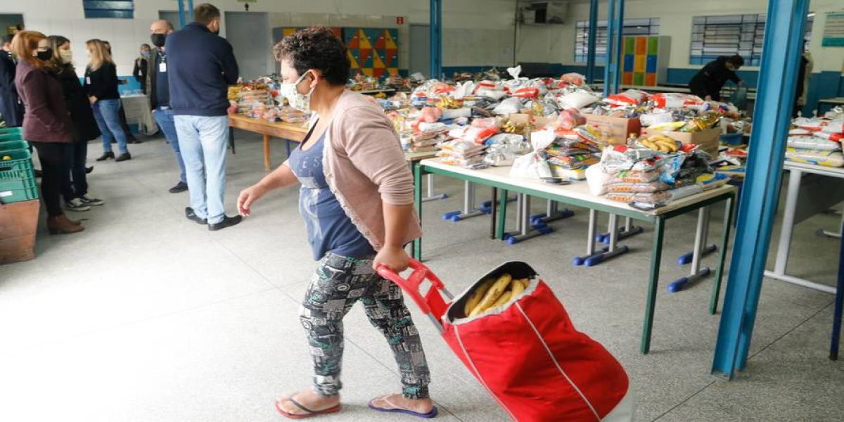 Com olhar para quem mais precisa, Estado reduz impacto social da pandemia
