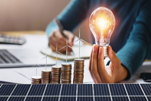 Conta de luz de pequenos e médios negócios pode ter desconto de até 20% com Geração Distribuída