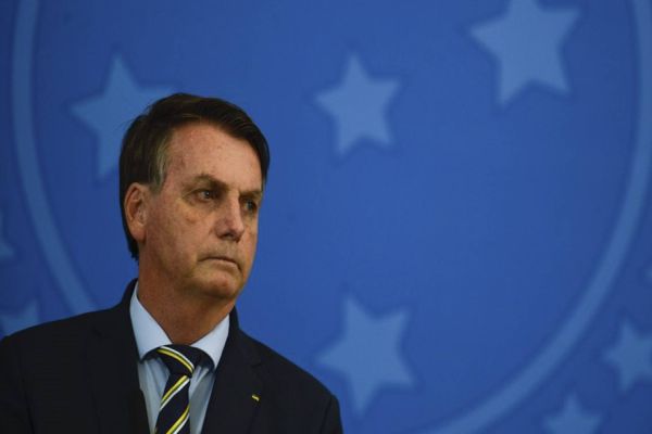 Subprocurador do MP que atua no TCU pede que Bolsonaro e ministros sejam afastados da gestão