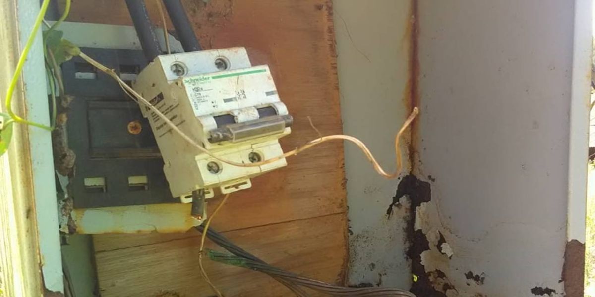 Ladrões causam grande prejuízo em propriedade no interior do município de Coronel Vivida