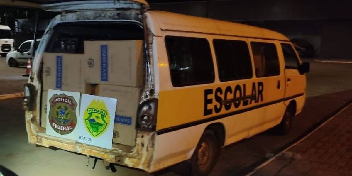 BPFRON e Polícia Federal apreendem duas vans carregadas com cigarros contrabandeados em Mercedes