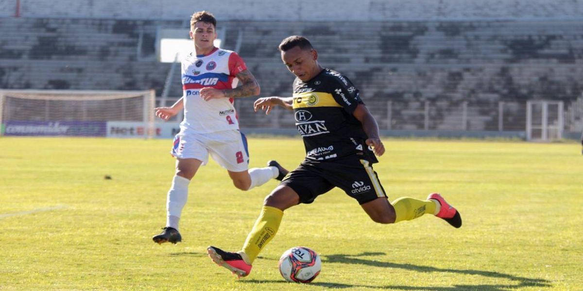 FC Cascavel fica no empate contra o Cascavel CR no Clássico do Veneno