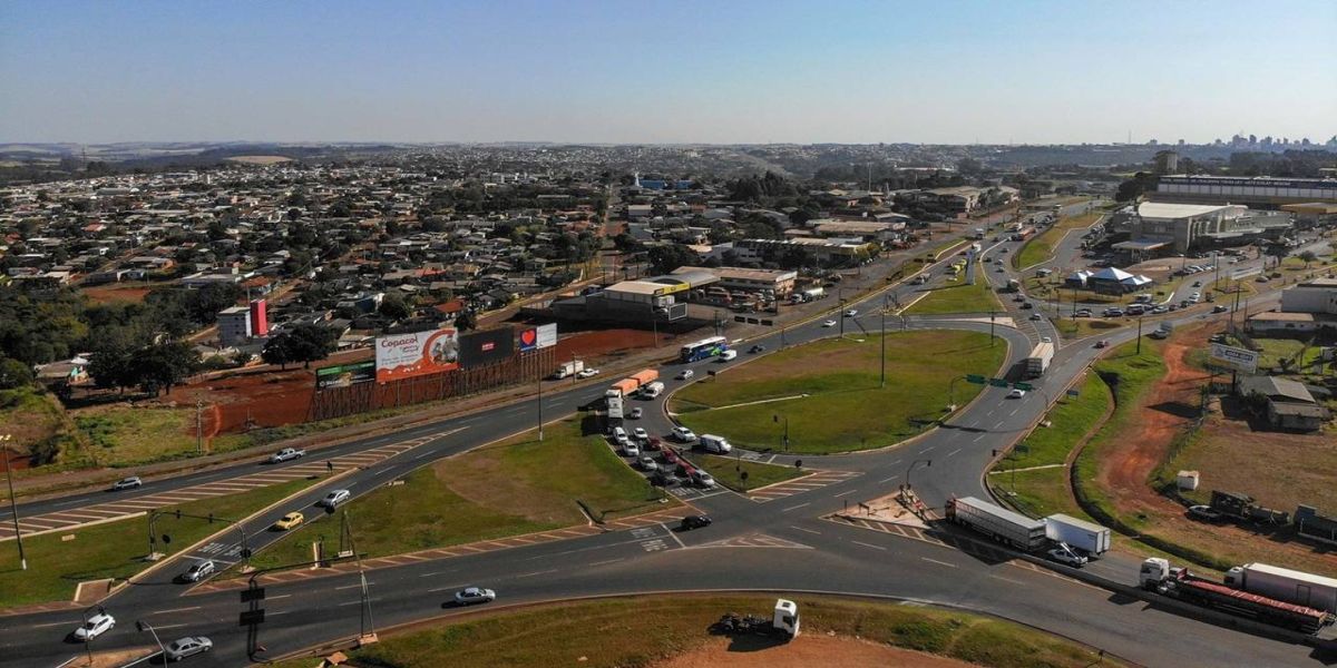Obras de implantação de terceiras faixas avançam na BR-277